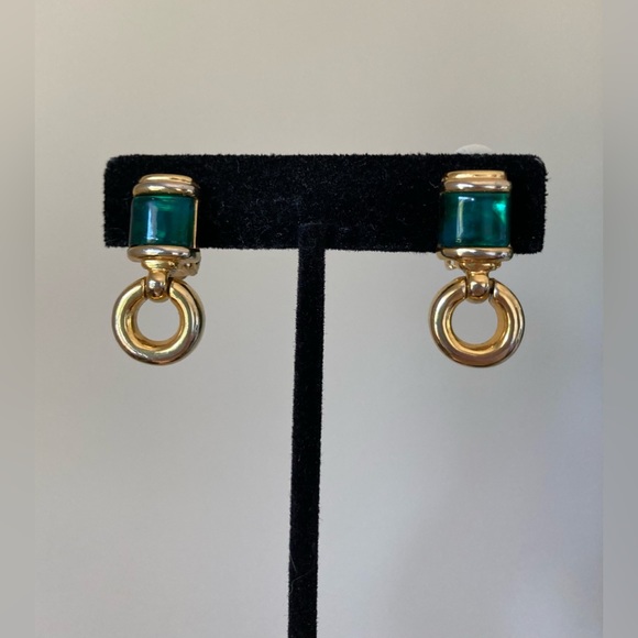 Vintage Green and Gold Dangle Clip on Earrings - Picture 3 of 6